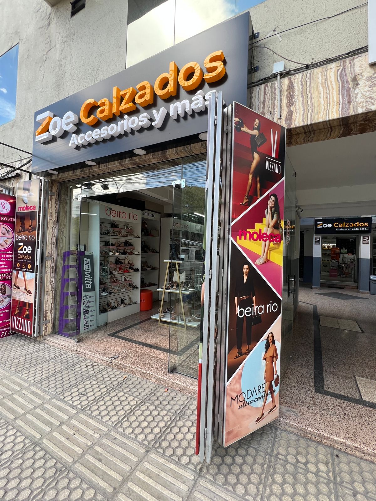 Interior de tienda